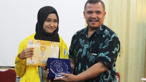 Kompetisi Majalah Kampus